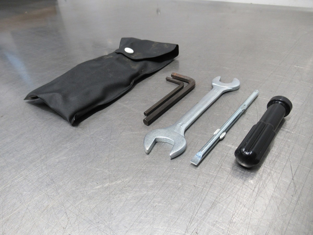 EB1286 2021 KAWASAKI Z H2 1000 ZR1000LM TOOL KIT | eBay