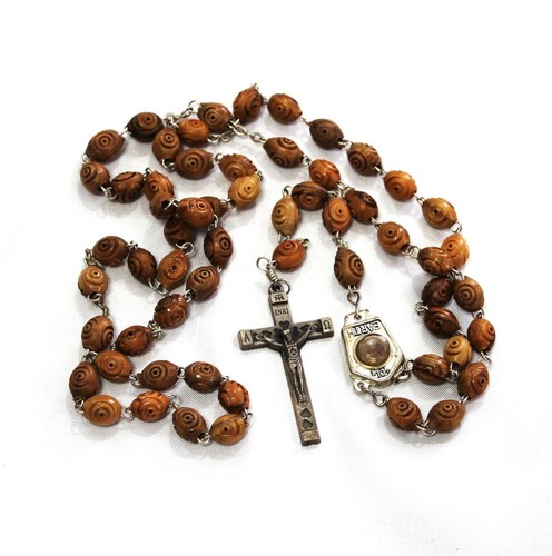 Jesus Christ Crucifix Cross Pendant Catholic Rosary Necklace Unisex Brown beads - Picture 2 of 6