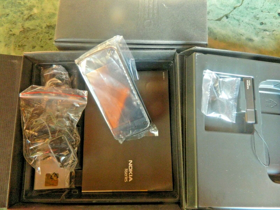 NOKIA N97 N97-1 ORIGINALE - Immagine 3 di 4