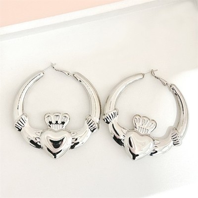 1Pair Advanced Sense Heart Hoop Earrings Fashion Earrings Valentine Day Gifts