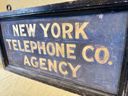 Anfang 1900’s New York Telefon doppelseitiges Holz blau Smaltz Schild, reflektierend - Bild 2 von 7