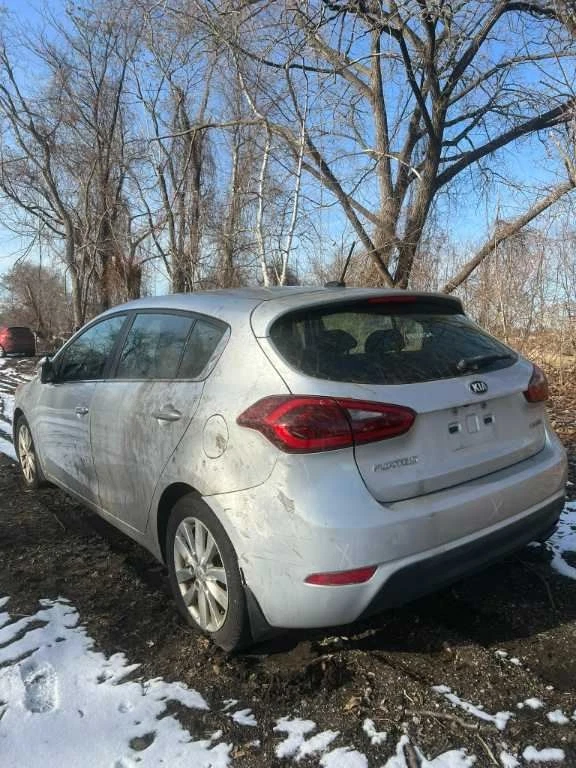 FORTE 2014 Fuel Vapor Canister 2773 - Image 3 of 4