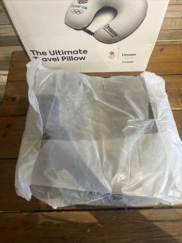 Dreams Team GB The Ultimate Travel Pillow Memory Foam - Opened Never Used - Picture 4 of 8