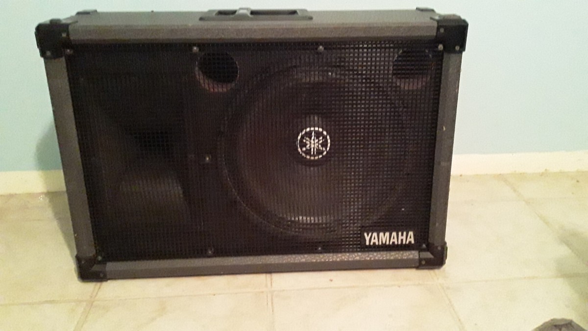 YAMAHA モニタースピーカー　SM15H Ⅱ Yamaha SM15H II Club Series PA Floor Monitor: 15