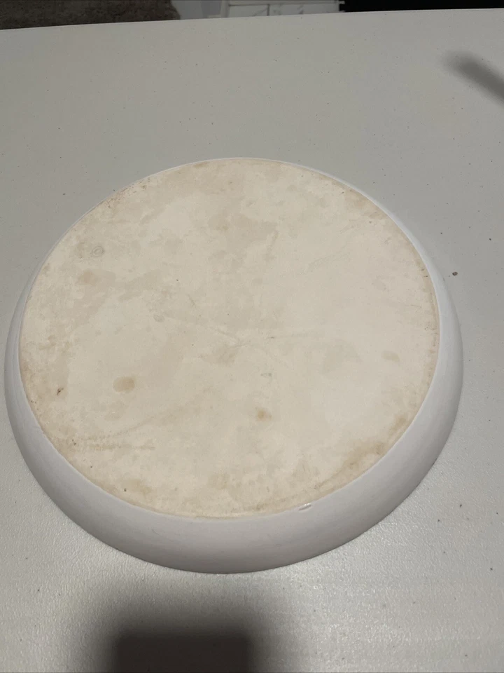 Plato de aperitivo de gres vintage Home Trends con corazones azules y adornos decorados Foto 4 de 4