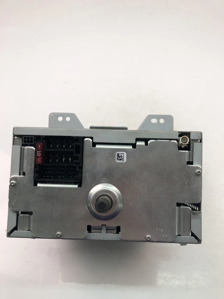 KIA CEE'D SW ED Musik-Player ohne GPS 96160-1H000 2009 21919054 [NO CODE] - Bild 3 von 4