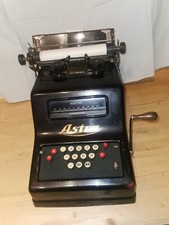 alte Rechenmaschine