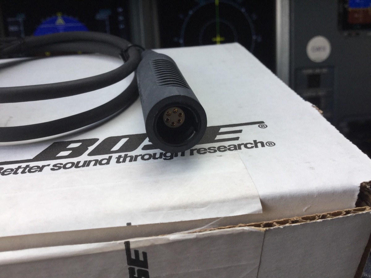 GENUINE BOSE ADAPTER A20 HEADSETS 6-Pin LEMO to Dual-Plugs (GA) p