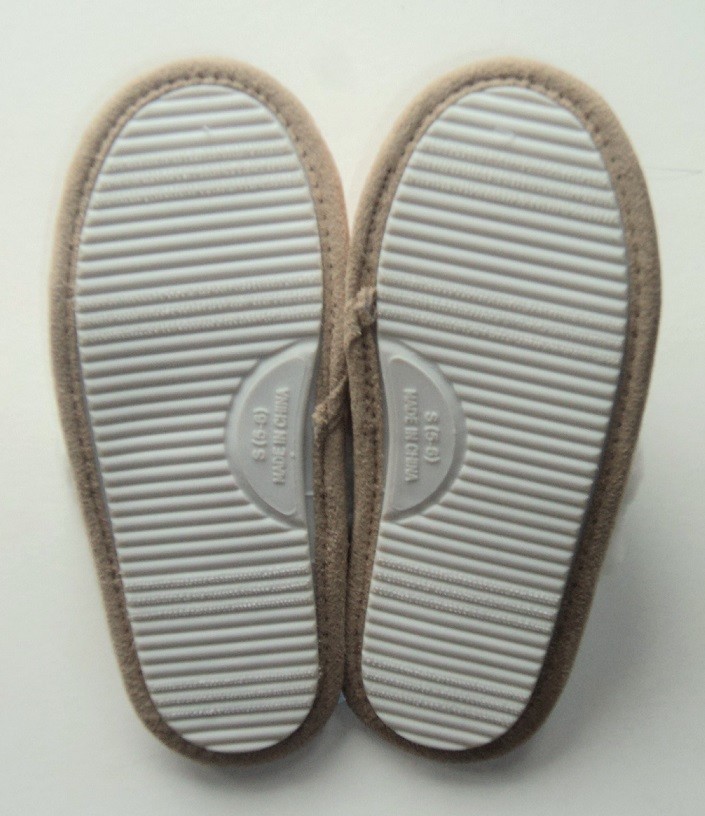 Love this Life SLIPPERs Tan Slip On Flats Small 5-6 -  FLASH SALE Last Day