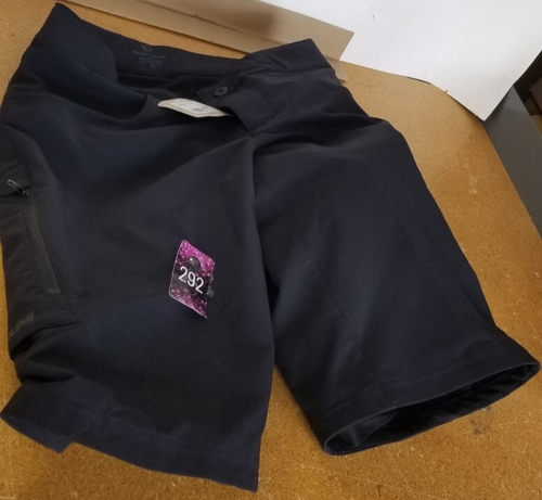 Pearl Izumi Canyon Black 30 MTB Padded Shorts (#292)