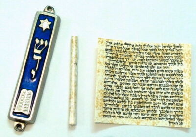 Metall Mesusa, Dekalog / Thora / Bibel Design, mit nicht koscherer Schriftrolle