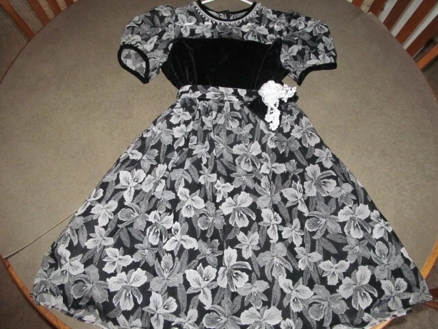 strapless open back dress 1950s Vintage Simplicity Sewing Pattern 3184 Sweet Little Girls Party   Vintage4me2