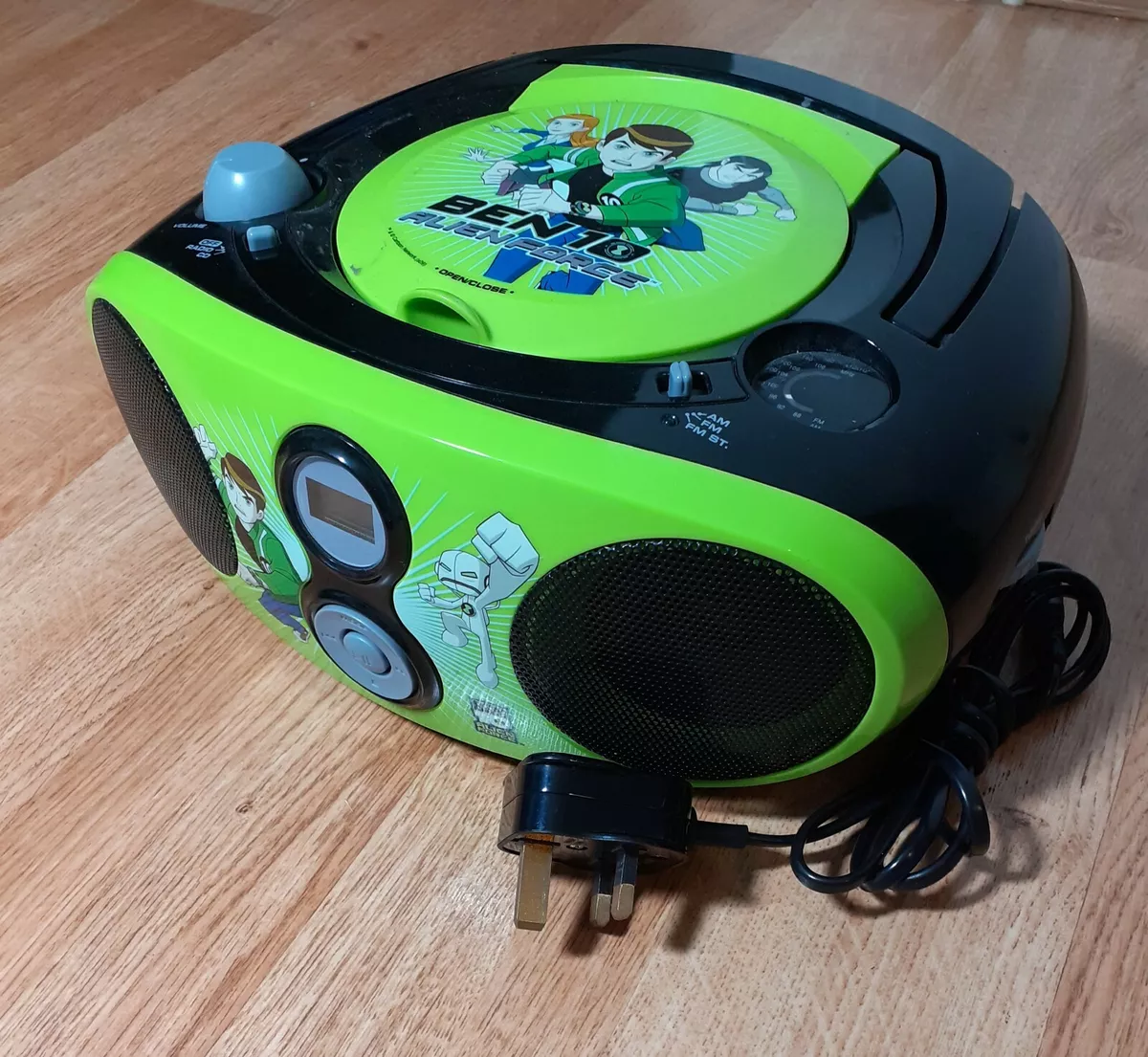 Ben 10 Hifi Radio CD Player With Lead