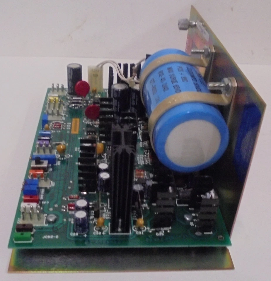 CONTROLES JOHNSON, FUENTE DE ALIMENTACIÓN REGULADA, RPA-105-702 Foto 4 de 4