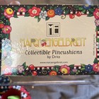 2001 Mary Engelbreit Collectible Pincushion by Dritz New In Package — photo 5
