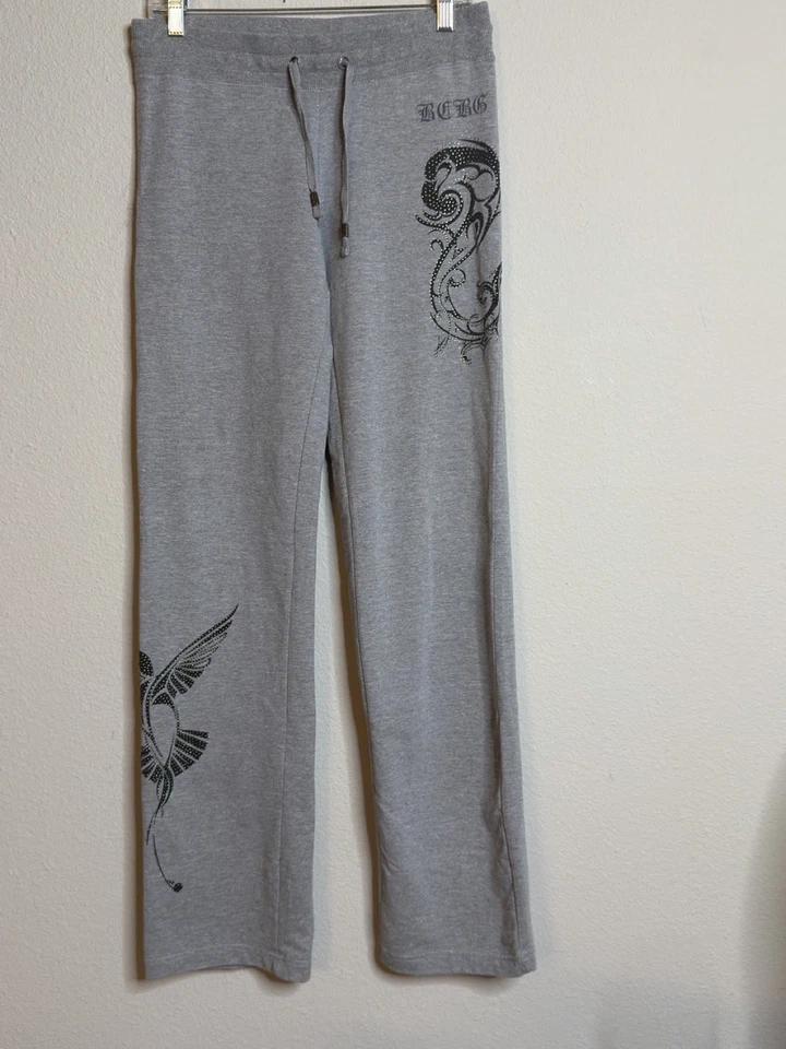 Conjunto de chándal de colección Y2K BCBG talla L/M gris/negro para mujer 2 piezas acampanado yoga Foto 2 de 4