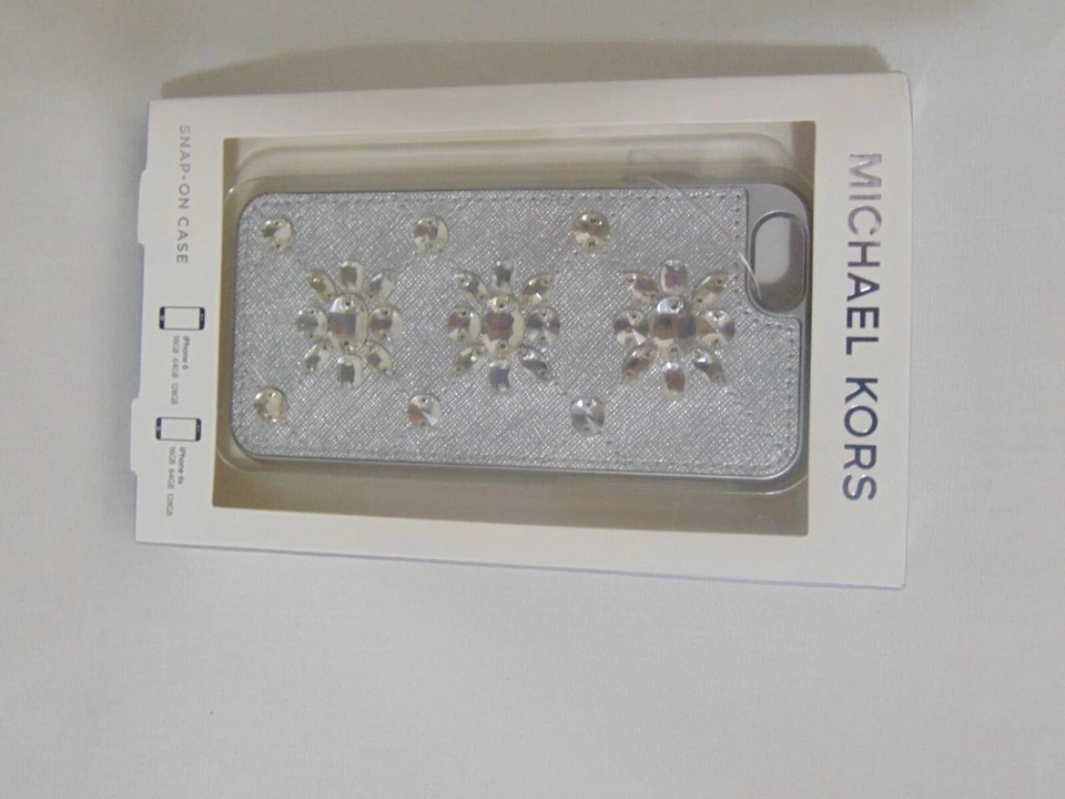 Michael Michael Kors Embellished Leather-Inlay iPhone 6 Cover  $75 - Image 3 of 4
