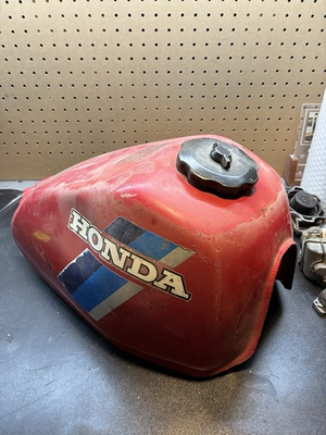 #ad ⚡️MINT INSIDE⚡️1985 Honda 200es Oem Gas Tank MINT INSIDE $300.00
