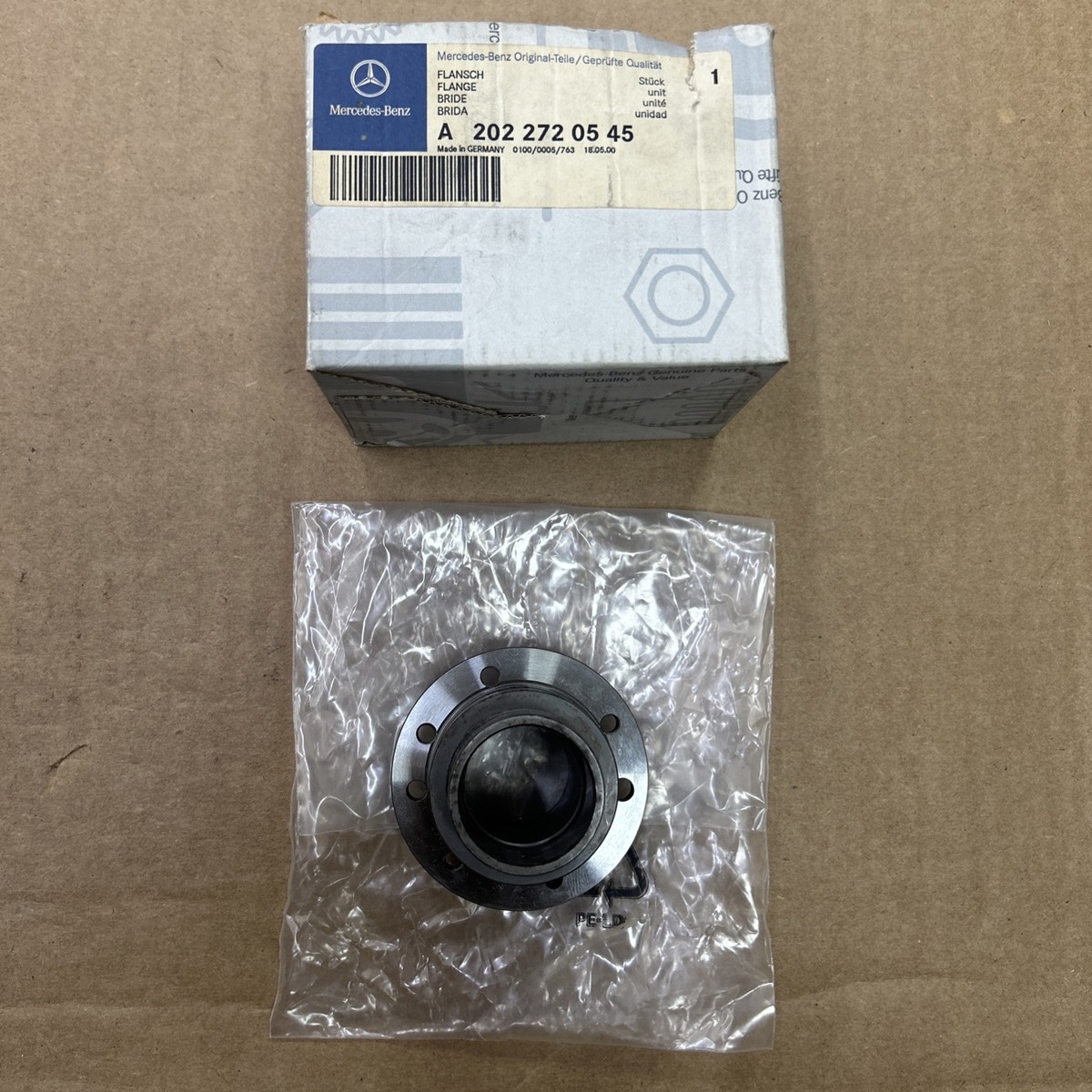 A2022720545 MERCEDES 722.4 AUTOMATIC TRANSMISSION K2 FLANGE