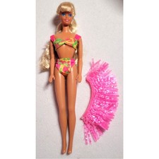 Vtg 1990 Hawaiian Fun Barbie Doll Mattel 5940 Floral 2 Pc Swimsuit Skirt Z Eyes