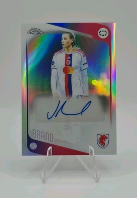 Jule Brand Auto OL Lyonnes Topps Chrome UEFA Womens Champions League 2025-26