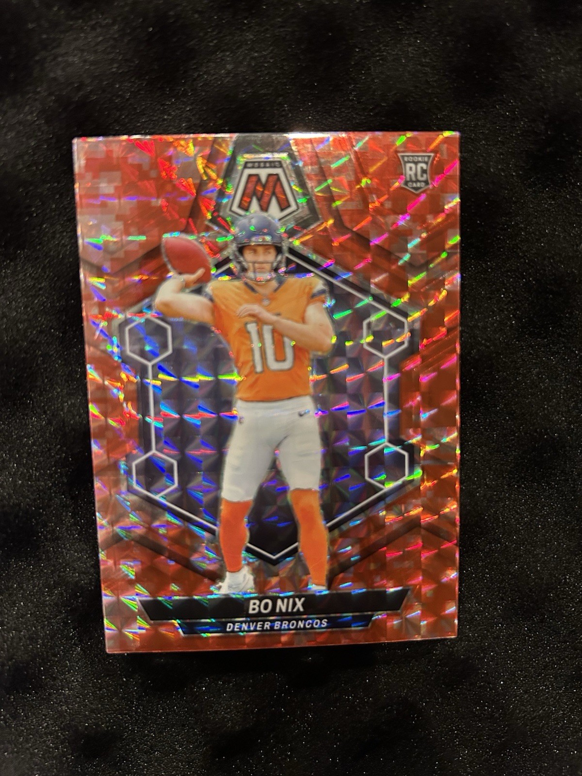 2024 Panini Mosaic - Rookies Bo Nix #312 Red Camo Mosaic Prizm (RC)