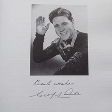 "GEOFF DUKE - IN PURSUIT OF PERFECTION" SIGNED ISLE OF MAN TT BOOK  - FoTTRA