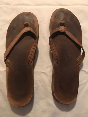 narrow flip flops