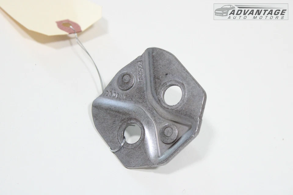 Lincoln Continental 2017-2020 cerradura de pestillo de puerta delantera o trasera Striker OEM Foto 3 de 4