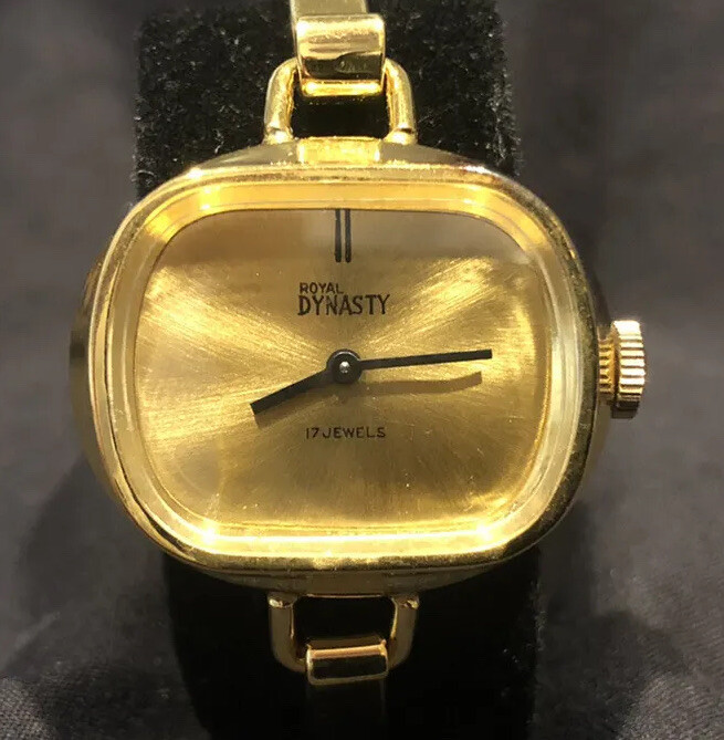 Vintage Royal Dynasty Womens Mechanical Watch 17 Jewels - Working