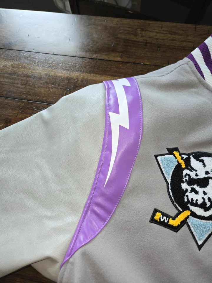 Куртка университетская Mishka NYC Troublemaker серая размер XL - Изображение 4 из 4