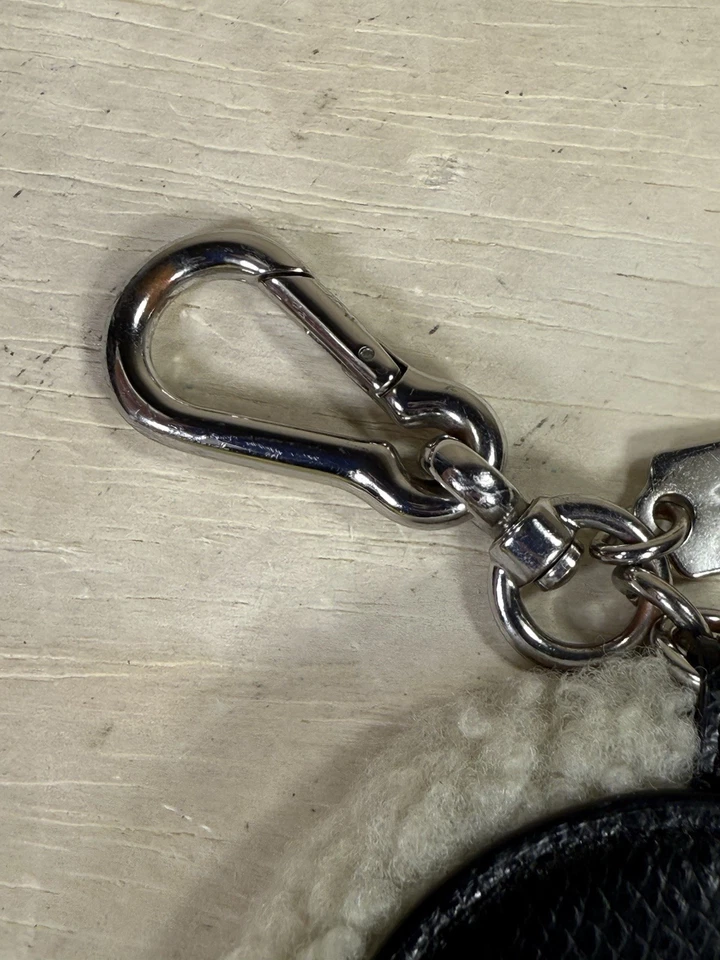 Bolso de cuero de oveja Coach Designer Penguin encanto llavero plateado Foto 4 de 4