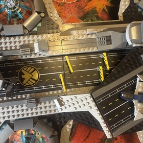 LEGO Marvel: SHIELD Helicarrier (76042) No Minifigures Or Figure Stand.