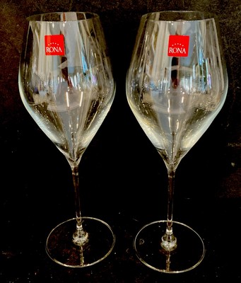 Pair Of Slovakian Crystal Lead-free Rona Swan 70 Wine Glasses Stemware 700 ml