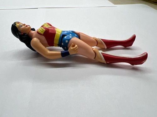 KENNER DC SUPER POWERS 1984 WONDER WOMAN FIGURE (WBP012876) - Picture 7 of 10