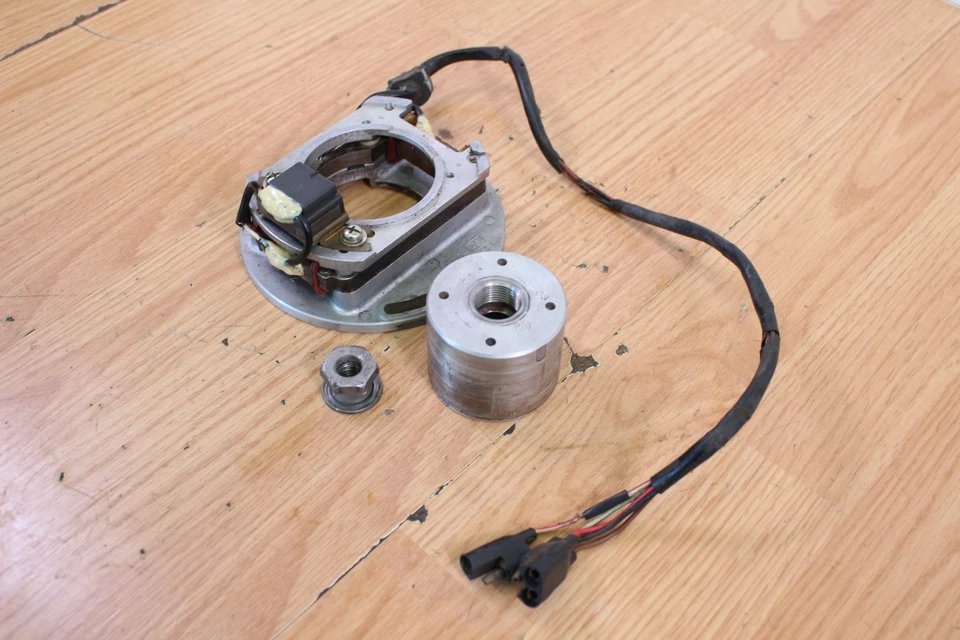 1973 YAMAHA MX250 Estator / Magneto / Mag - Imagem 3 de 4