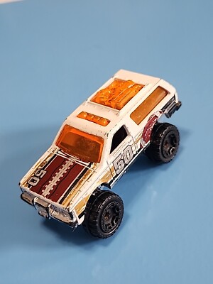 3'' Hotwheels Tm Gm 2015 Chevy Blaser 4X4 Chevrolet Malaysia Football HW Sports