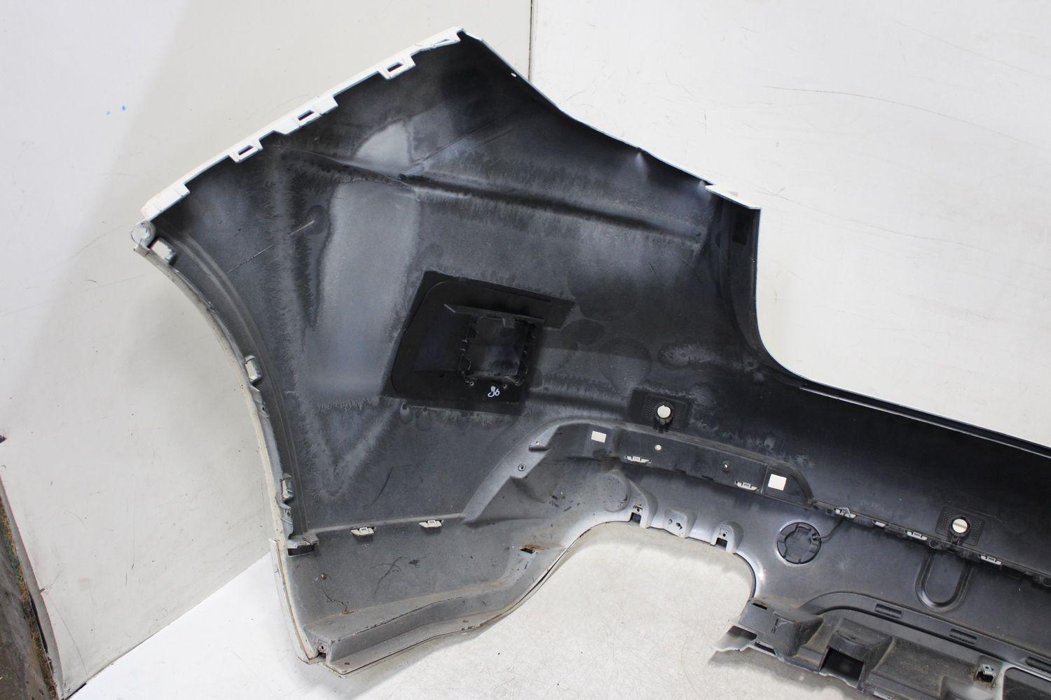 Rear Bumper Assembly MASERATI LEVANTE 21