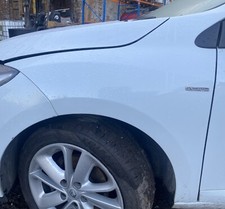 Renault Megane Mk3 Front Passenger Wing