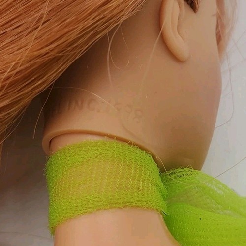 Muñeca Barbie como Daphne 1998 de colección de Scooby Doo. Only The Doll, vestido y bufanda - Imagen 6 de 8