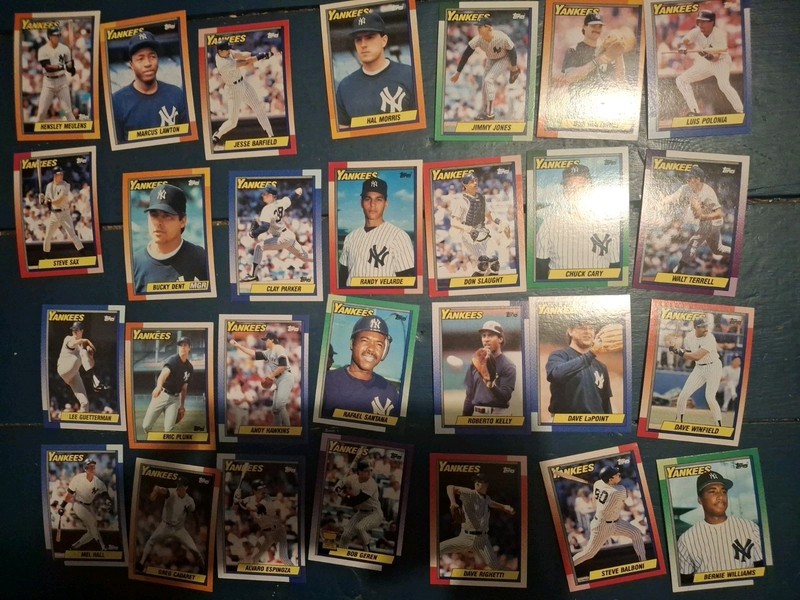 Lot Of 28 Topps Yankees Baseball Cards