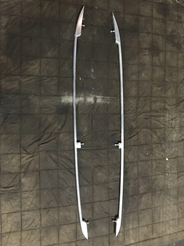 VW TOURAN 1T1, 1T2 Kotflügelzierleiste hinten links 1T0860034D 28417202