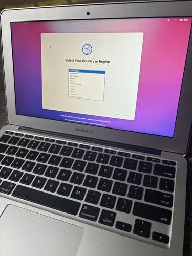 MacBook Air (11-inch, Mid 2013) Model A1465 EMC 2631 - Picture 6 of 6