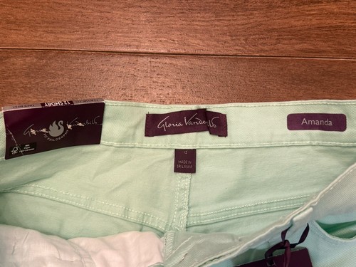 NWT Slimming Womens Gloria Vanderbilt Stretch Amanda Jeans Sz 12 Hint Of Mint - Picture 2 of 4