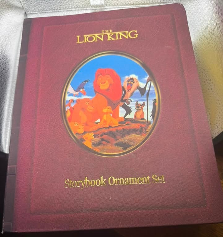 Vintage Disney Lion King Storybook Ornament Set (8 pcs) - RARE EDITION!