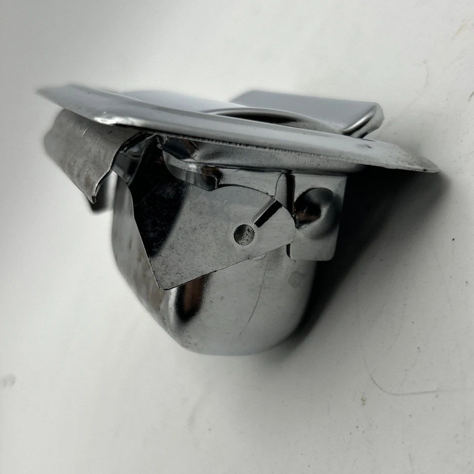 Cenicero vintage grande cromado GM Hot Rod reposabrazos gasser personalizado y consola central Foto 3 de 4