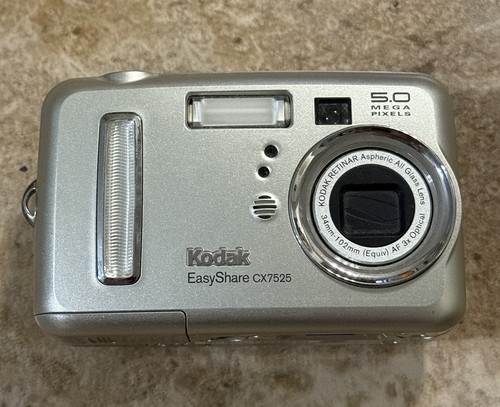 Kodak EasyShare CX7525 Digitalkamera Silber 5MP Retro 2000er Digicam GETESTET GUT - Bild 1 von 7