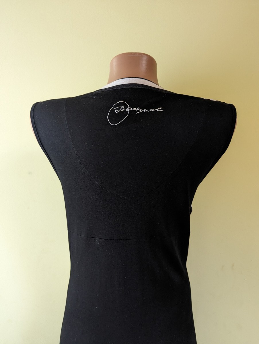x-masuminnie  Desigual 6103368 Desigual Sz M black gray white bodycon Geometric Stripe