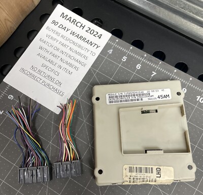2005 Jeep Liberty Front Body Control Module Computer BCM BCU OEM