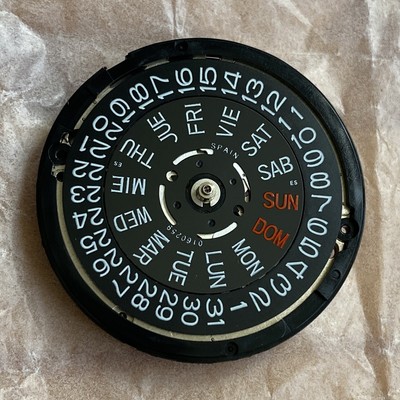 Genuine Movimento Seiko 7S36C Nero Giorno/Data ruote da SNZH inglese +  SPAGNOLO | eBay